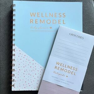 Wellness Remodel daily planner/notepads